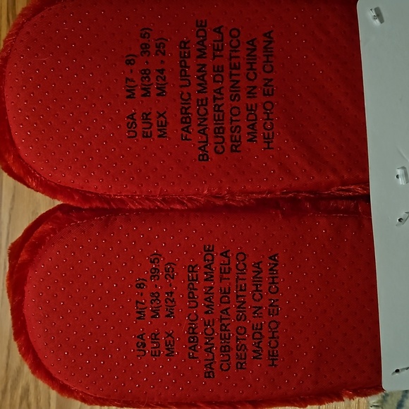 Merry Brite Adult Santa Slippers with Bells. Christmas New Size 7/8 - Picture 7 of 7